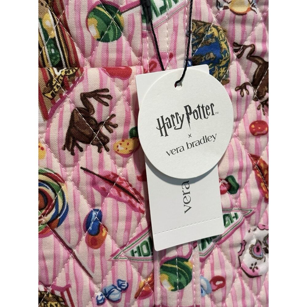 Vera Bradley Harry Potter Honeydukes Small Vera Tote Bag NWT Candy EXACT - Picture 4 of 16